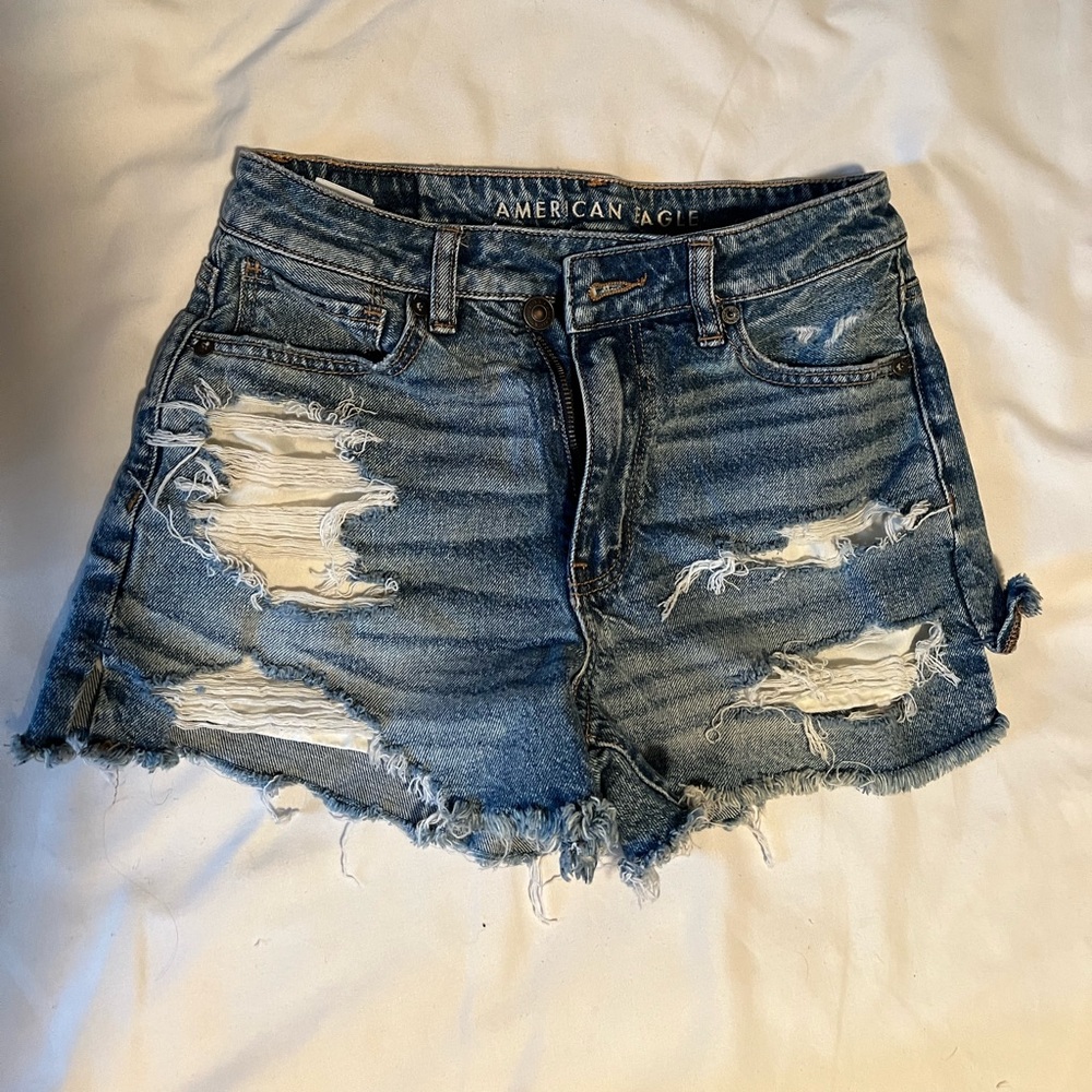 American eagle women’s shorts BRAND NEW NEVER WORN